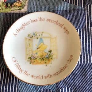 Holly Hobbie Mini Wall Plate with Gold Trim